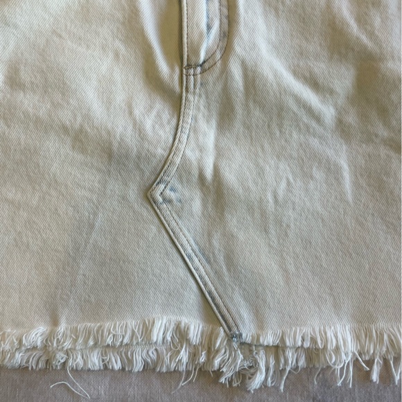 Abercrombie & Fitch light wash mini jean skirt - Picture 7 of 9